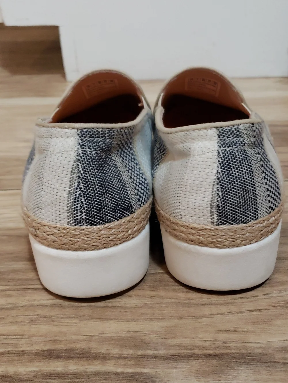 BOBS By Skechers Flexpadrille Hi Serene Heights Espadrille Sneaker 10